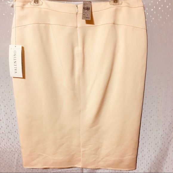 New Valentino 2 Pc Suit Butter Cream Knit Sz 10 - Picture 6 of 8